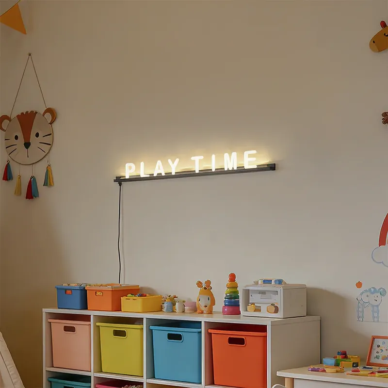 Play Time fali lámpa fekete fehérrel, LED-del - Letterbox Ne maradj le