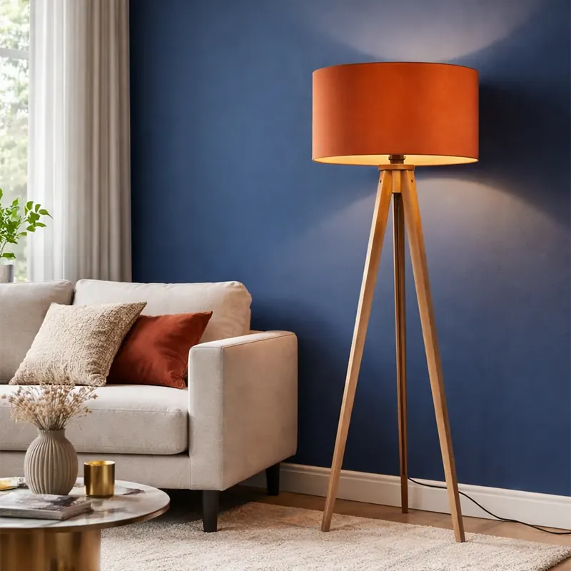 Szuper ajánlat Fa állólámpa narancssárga búrával és arany belsővel 50cm - Tripod Classic