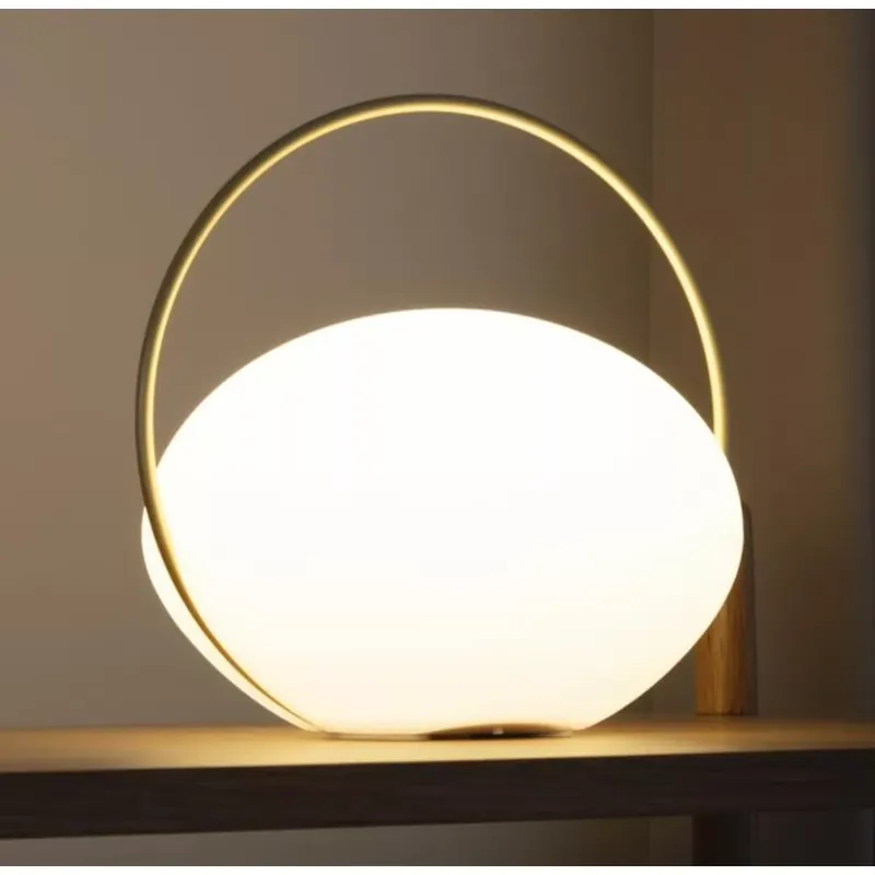 Árengedmény Orbit tölthető LED asztali lámpa