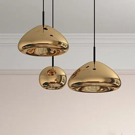Tom Dixon LED lógó lámpa Void mini, Ø 15 cm, sárgaréz Korlátozott ajánlat
