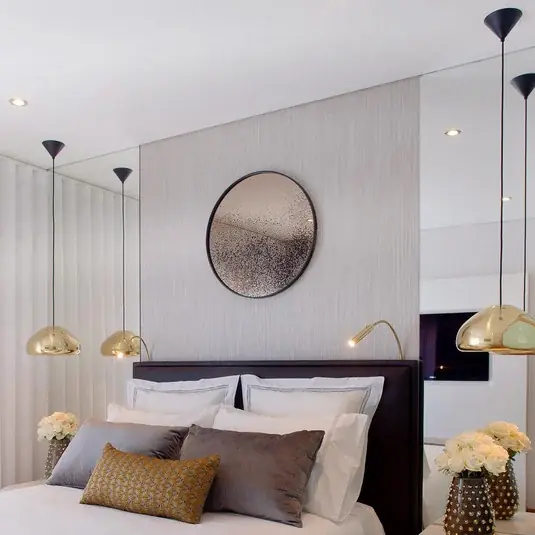 Tom Dixon LED lógó lámpa Void, Ø 30 cm, sárgaréz Végkiárusítás