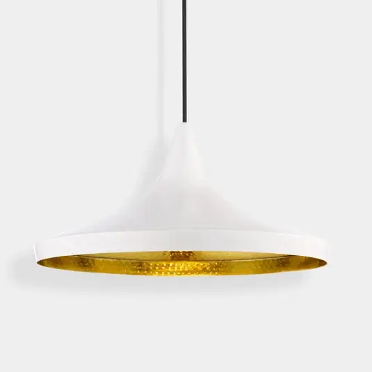 Tom Dixon LED lógó lámpa Beat Wide, fehér, Ø 36 cm, sárgaréz Utolsó esély