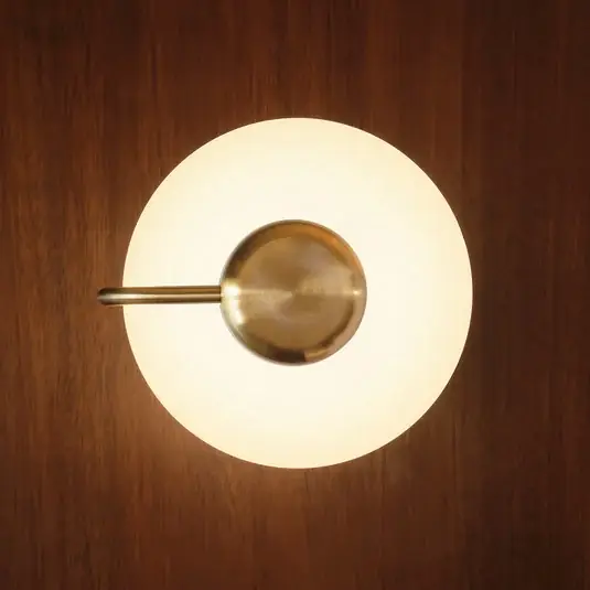 Vedd meg most kdln TRATTO LED fali világítás, sárgaréz, Ø 27 cm, fém/üveg