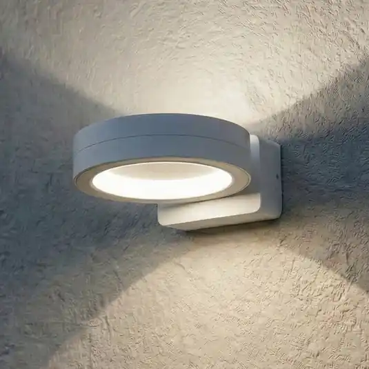 Azonnali szállítás Lindby LED kültéri fali lámpa Selviro, fehér, Ø 20 cm, IP65