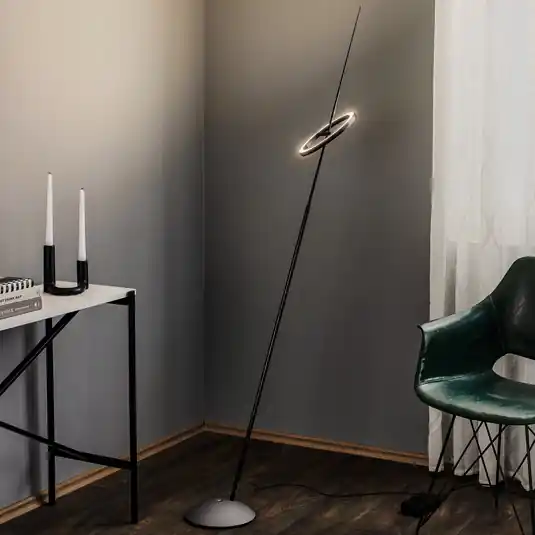 Ingo Maurer Ringelpiez LED állólámpa gyűrűs fekete Ne maradj le