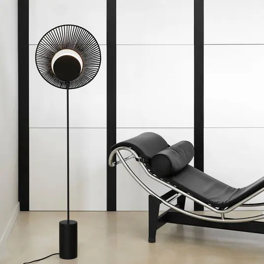 Kihagyhatatlan ajánlat Forestier Oyster design állólámpa, fekete