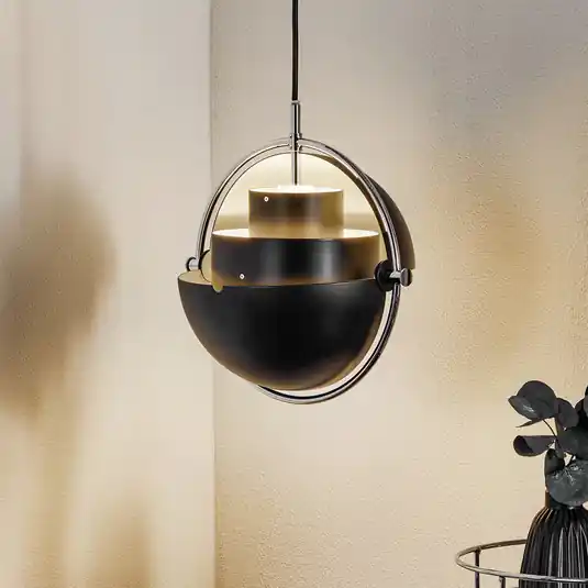 Gubi Multi-Lite lógó világítás, Ø 27 cm, króm/fekete Végkiárusítás