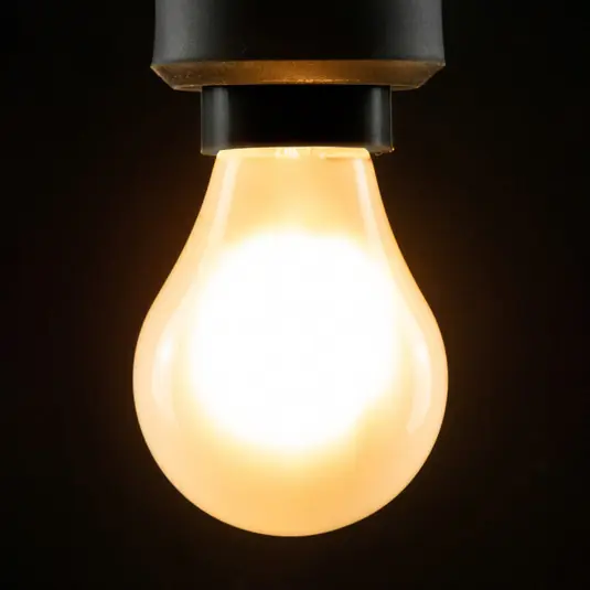 SEGULA LED-lámpa E14 3W 2,200K fényerősségű, matt fényű, dimmelhető Alacsony ár