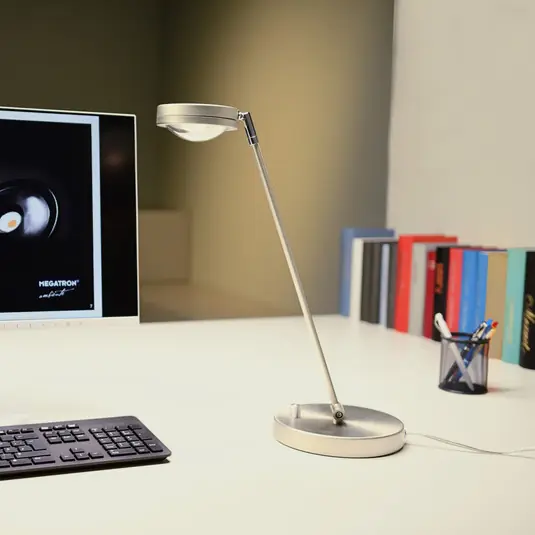 Akció Megatron Ottica LED-es asztali lámpa, titánium, fényerőszabályzóval