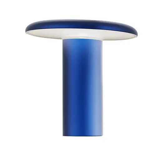 Csak ma Artemide Takku LED asztali lámpa újratölthető akkumulátorral, kék színben