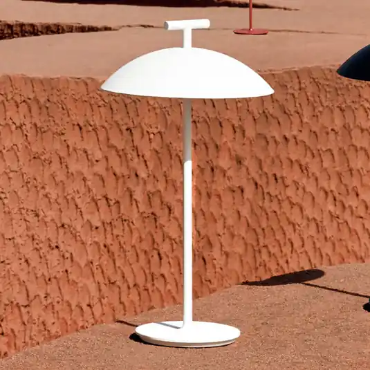 Szezonális akció Kartell Mini Geen-A LED asztali lámpa 2700K fehér