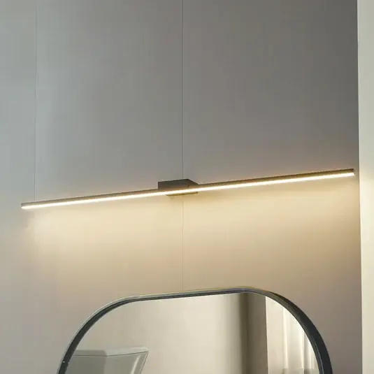 Akciós ár Lucande LED tükörlámpa Kivana, fekete, fém, 120cm IP44