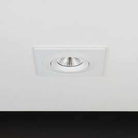 SLC keret, fehér SLC One 360 + Soft süllyesztett spotlámpához Végkiárusítás